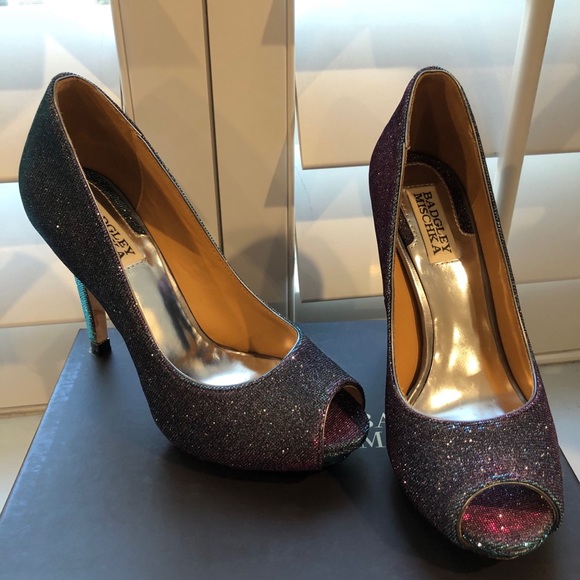 Like New Badgley Mischka Humble IV Peep Toe Sz 6.5 - Picture 5 of 16